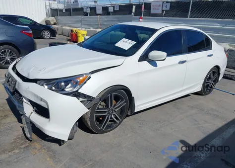 2017 Honda Accord Sport из США, поврежденный, VIN 1HGCR2F50HA081882